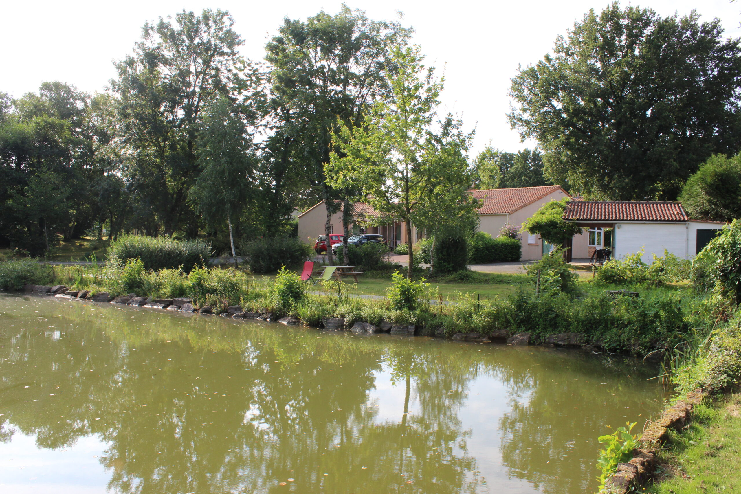 Gîtes au bord de l'étang